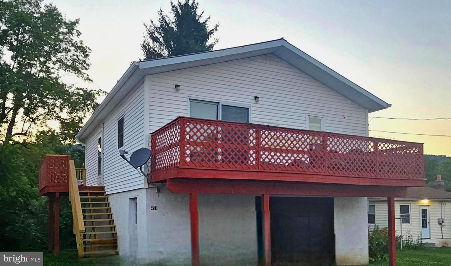 Property Photo:  451 Harmison Lane  WV 26757 