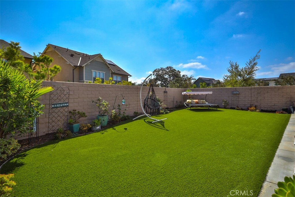 Property Photo: 6 Volanta Court CA 92694