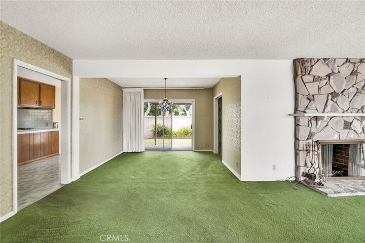 Property Photo: 422 Calle De Arboles CA 90277