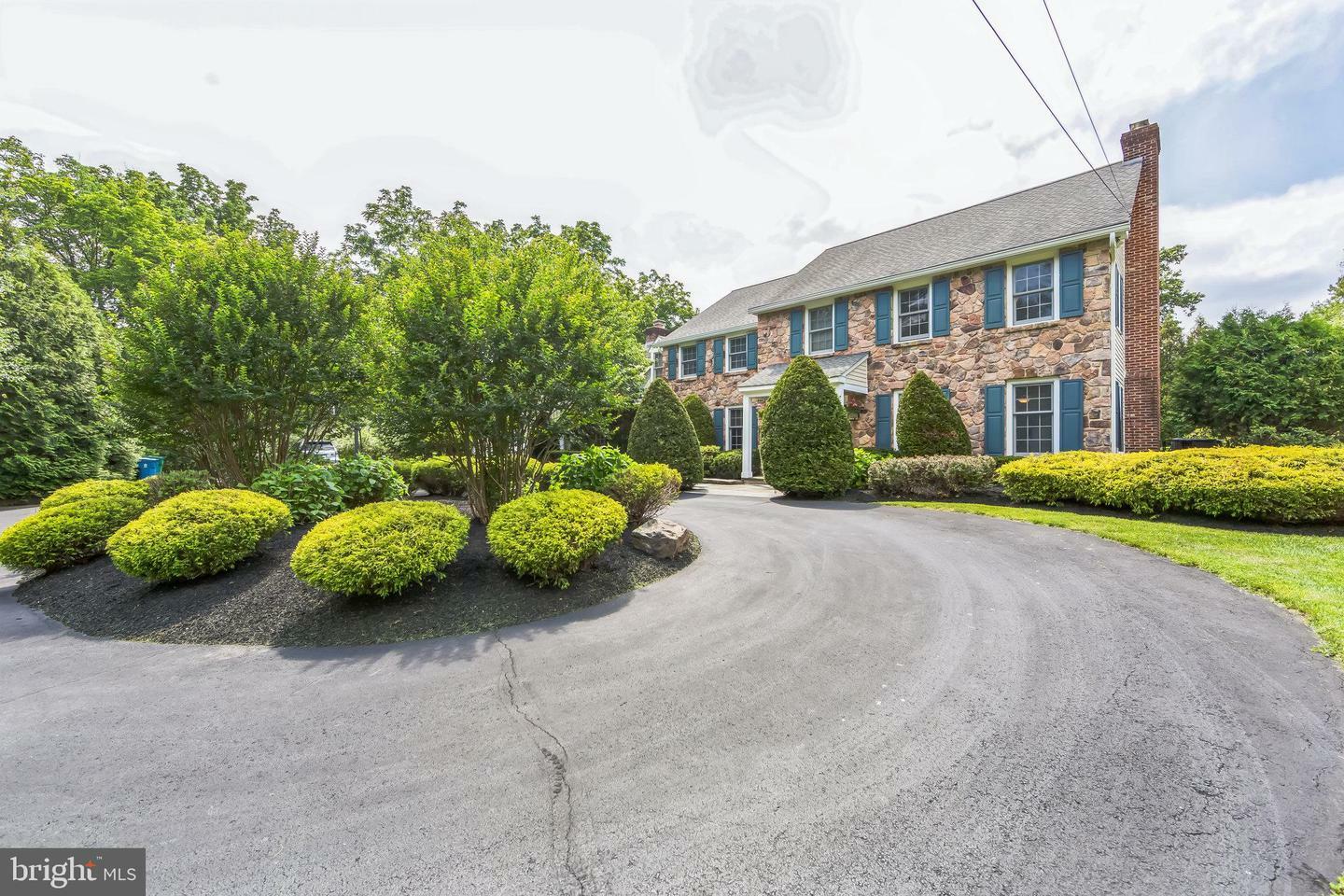 Property Photo:  717 Evans Road  PA 19002 