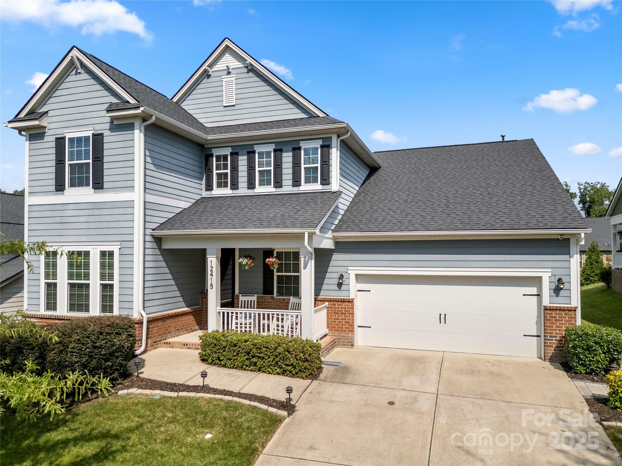 12415 Es Draper Drive  Huntersville NC 28078 photo