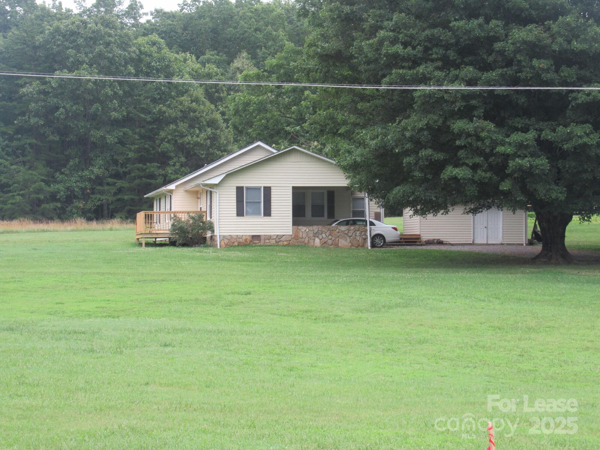 Property Photo:  1343 Beal Road  NC 28092 