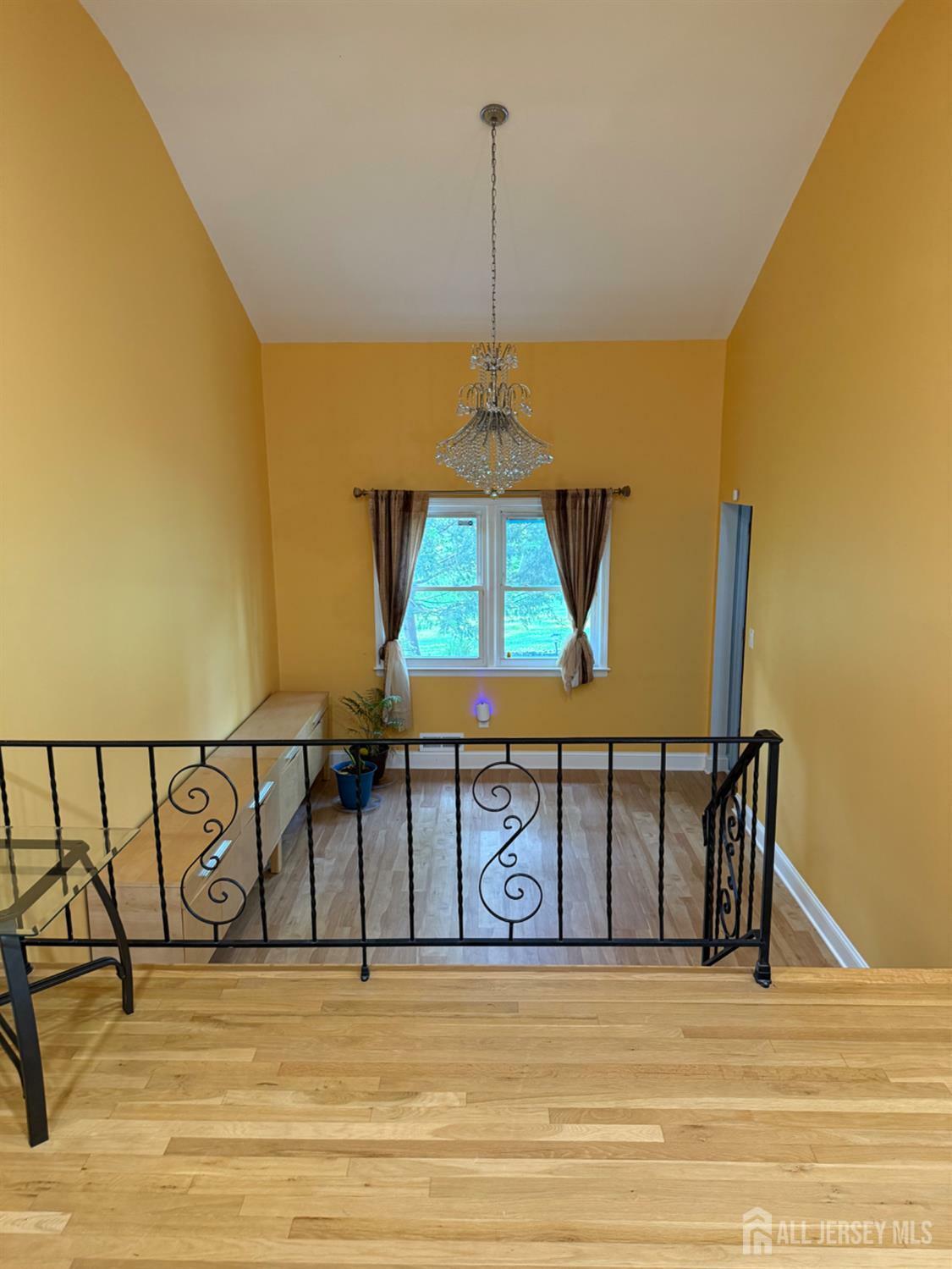 Property Photo:  10 Livingston Avenue  NJ 08820 