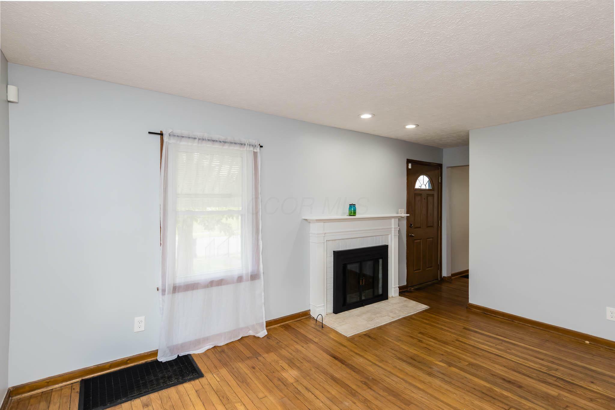 Property Photo:  680 S Hague Avenue  OH 43204 