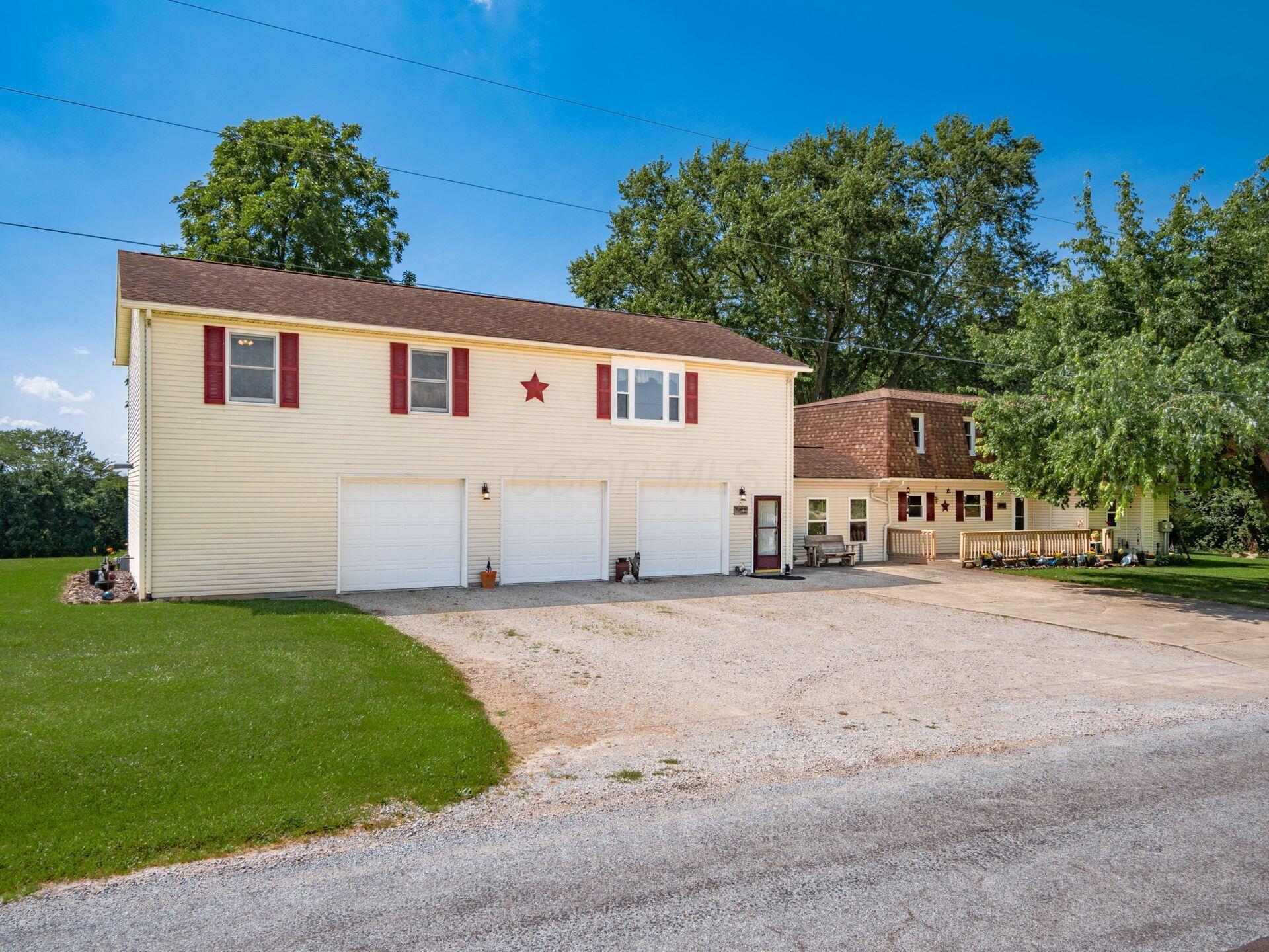 Property Photo:  4494 County Road 15  OH 43334 
