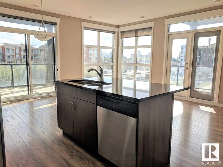 Property Photo:  10518 113 Street NW 405  AB T5H 0C6 