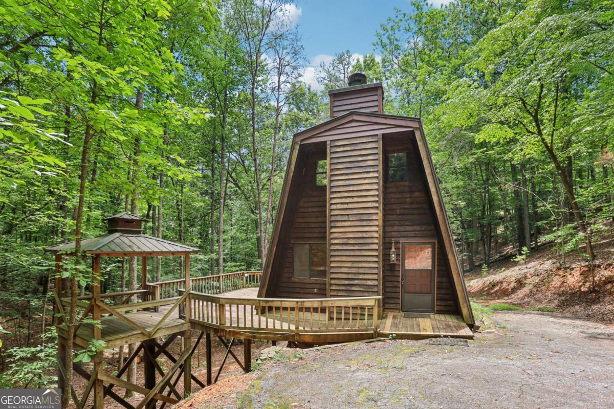 Property Photo: 2147 Sautee Trail GA 30571