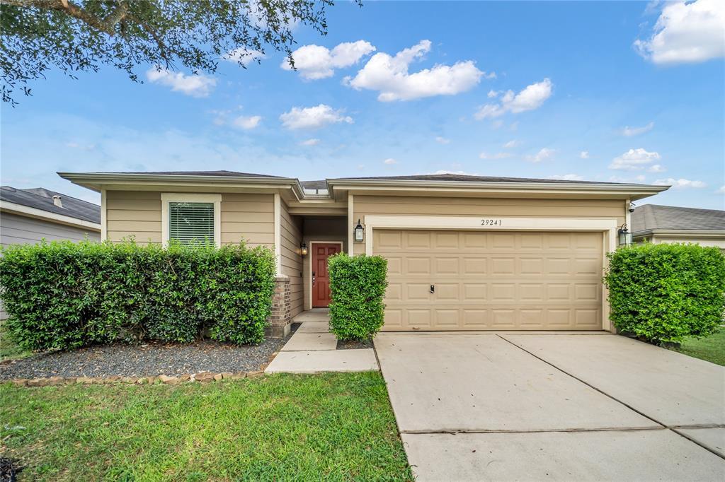 Property Photo: 29241 Legends Worth Drive TX 77386