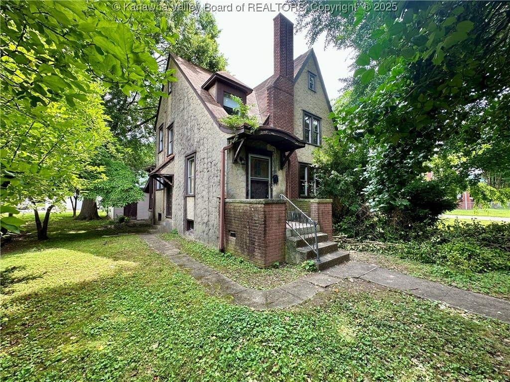 Property Photo: 5430 Virginia Avenue SE WV 25304