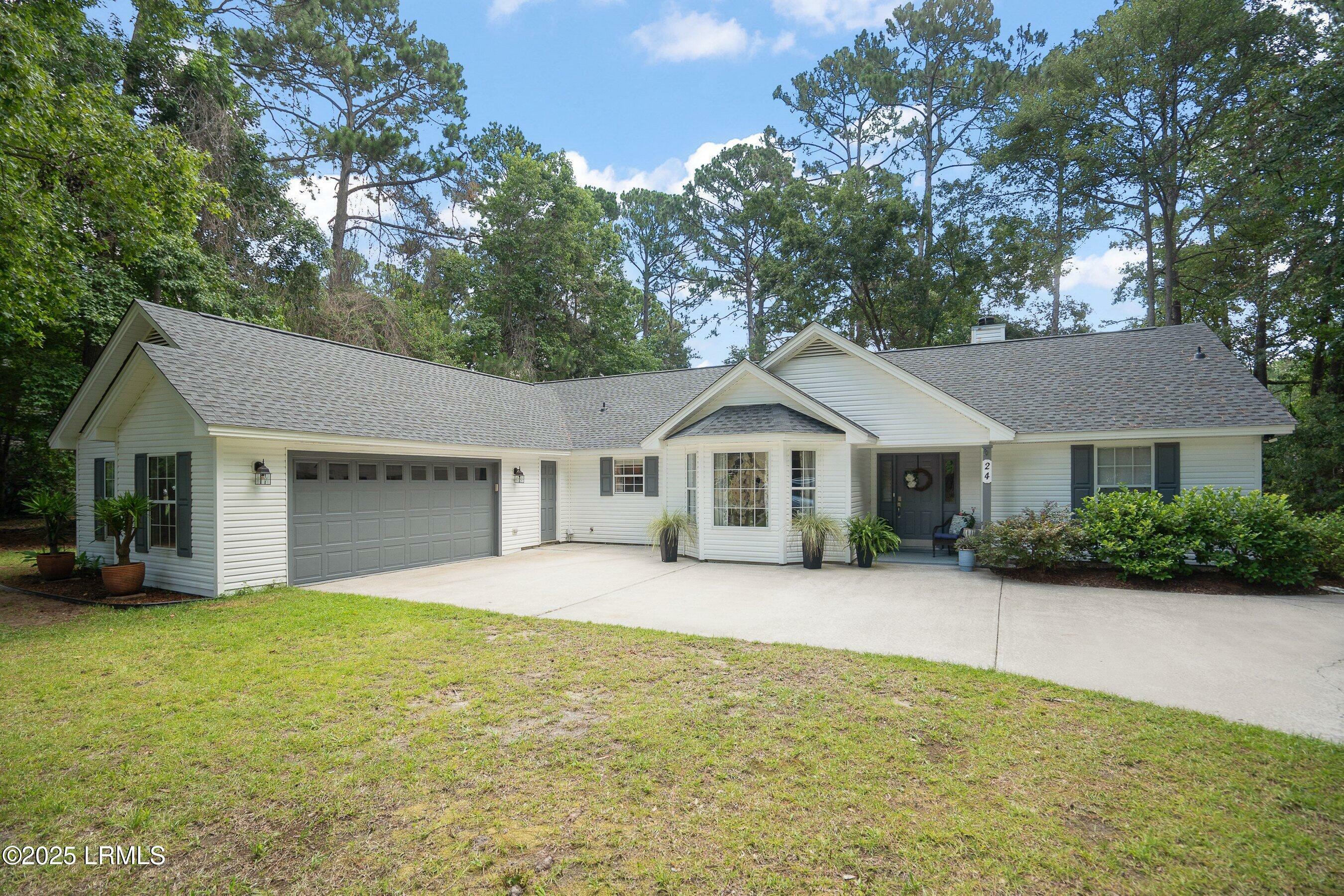 24 Thomas Sumter Street  Beaufort SC 29907 photo