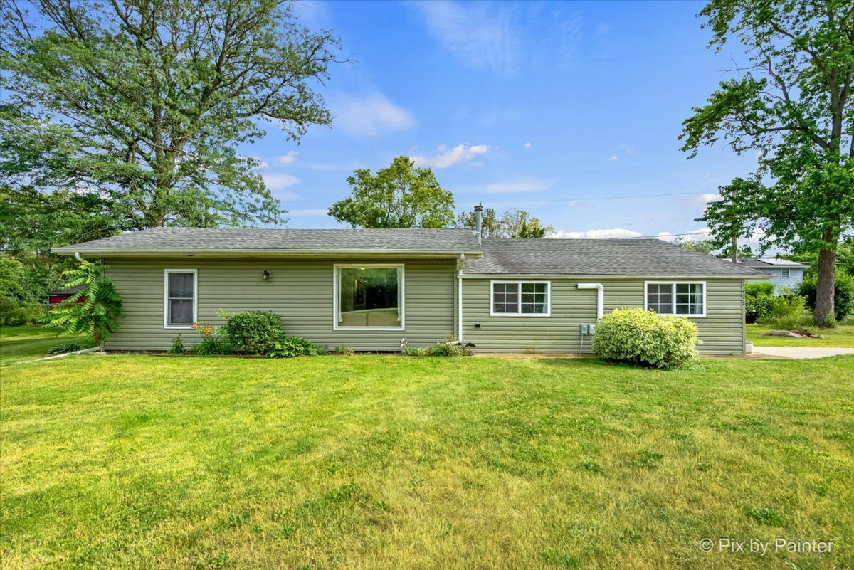 28W575 Lester Street  West Chicago IL 60185 photo