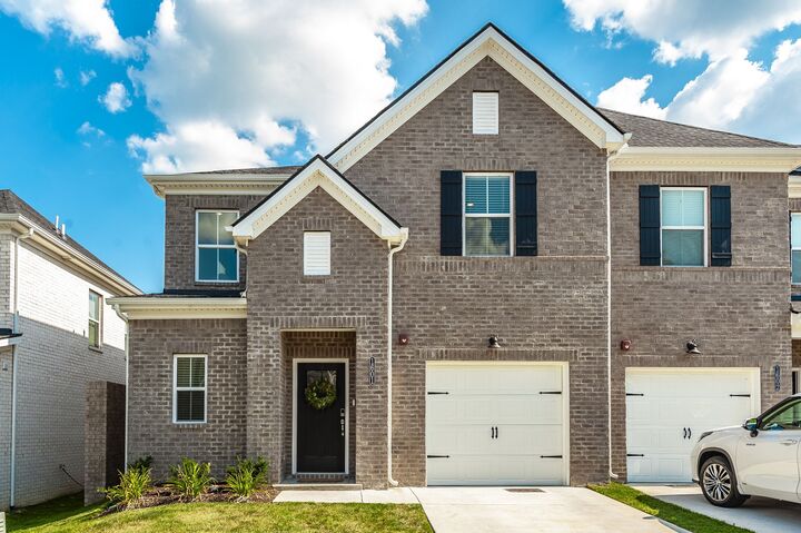 Property Photo:  204 Douglas Bend Rd 1601  TN 37066 