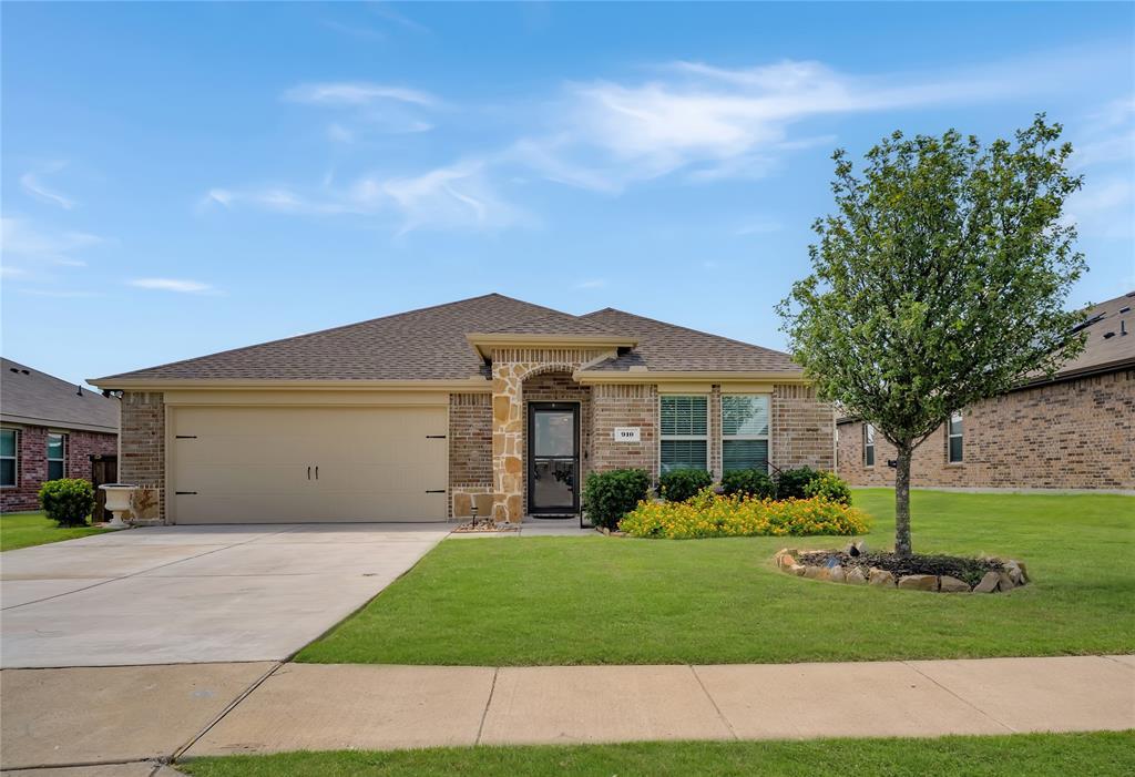 Photo de la propriété: 910 Community Way TX 75189
