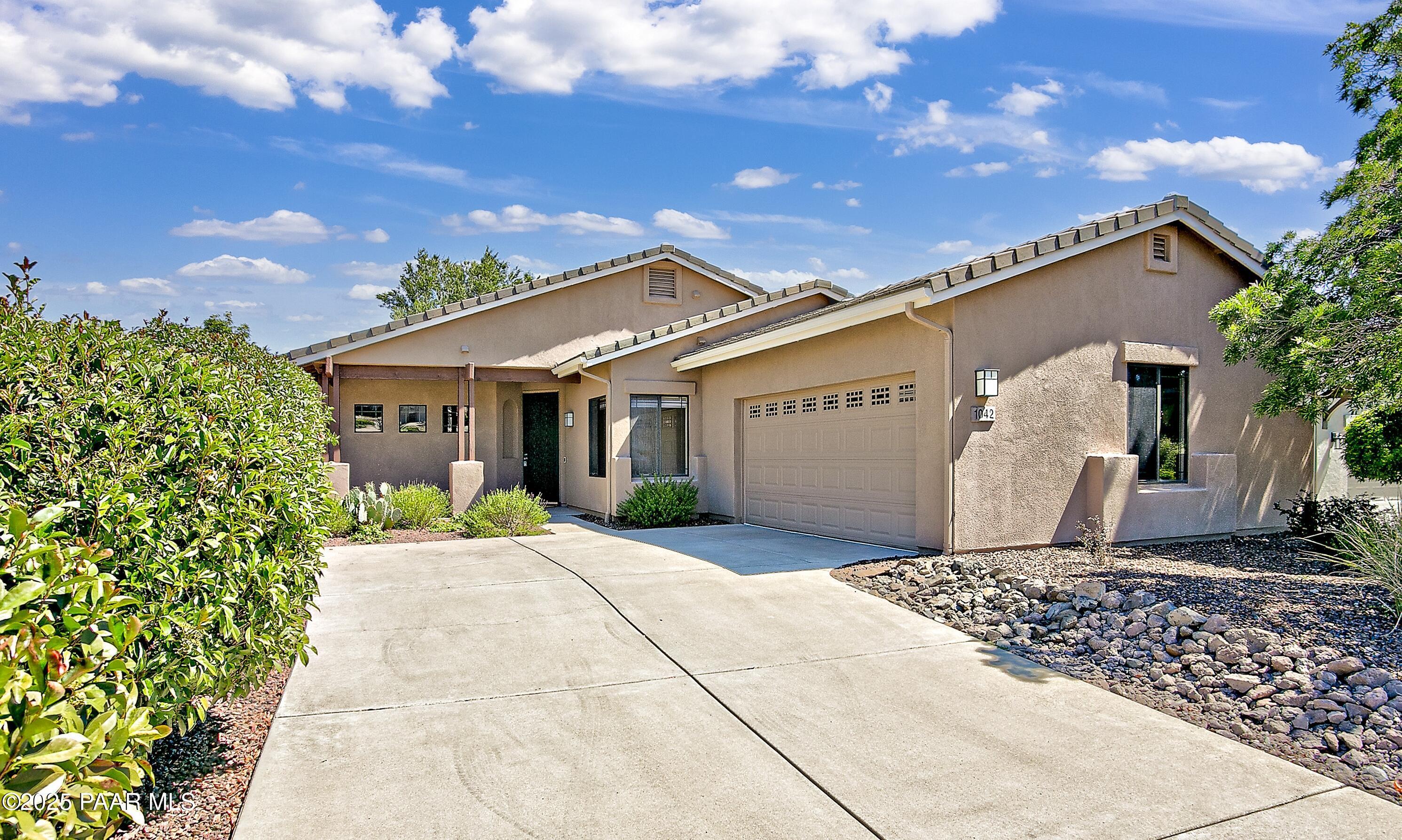 Property Photo: 1042 Louie Street AZ 86301