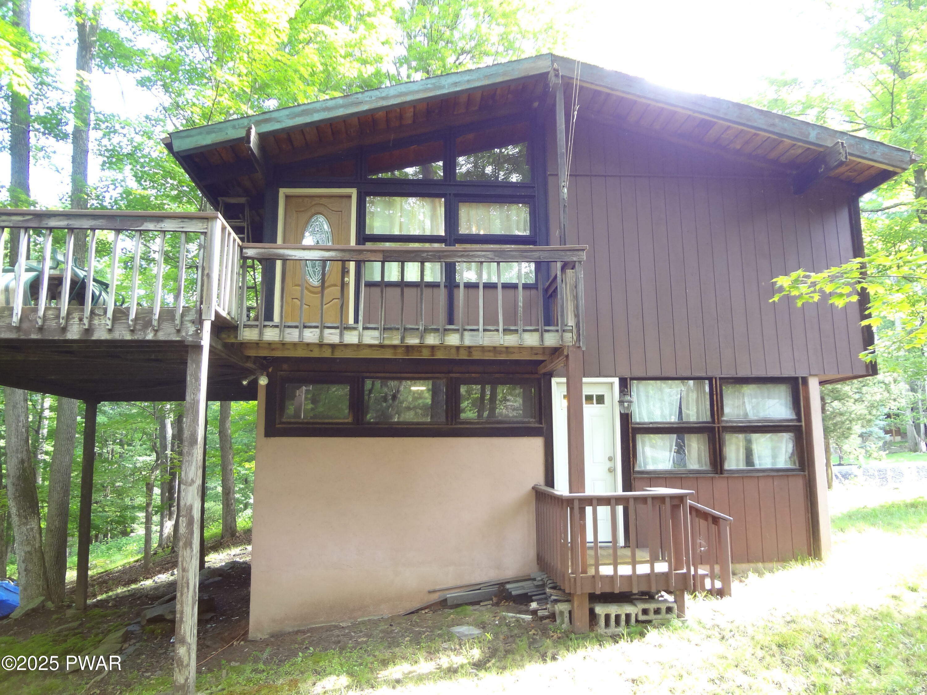 Property Photo: 101 Gum Terrace PA 18426
