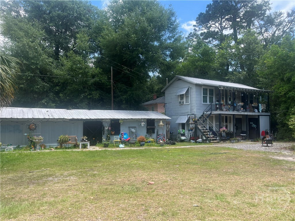 Property Photo: 122 W 61st Street GA 31405