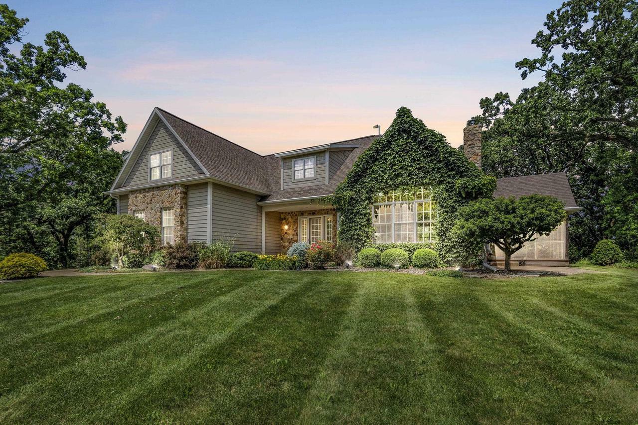 Property Photo: 500 Koro Road WI 54971