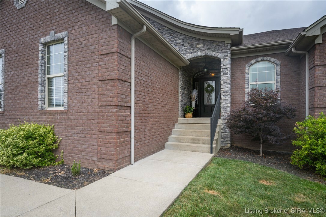 Property Photo: 3044 Brookhill Court IN 47122