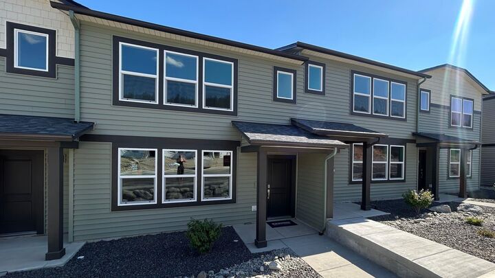Property Photo:  5272 E Liberty Ln  WA 99217 