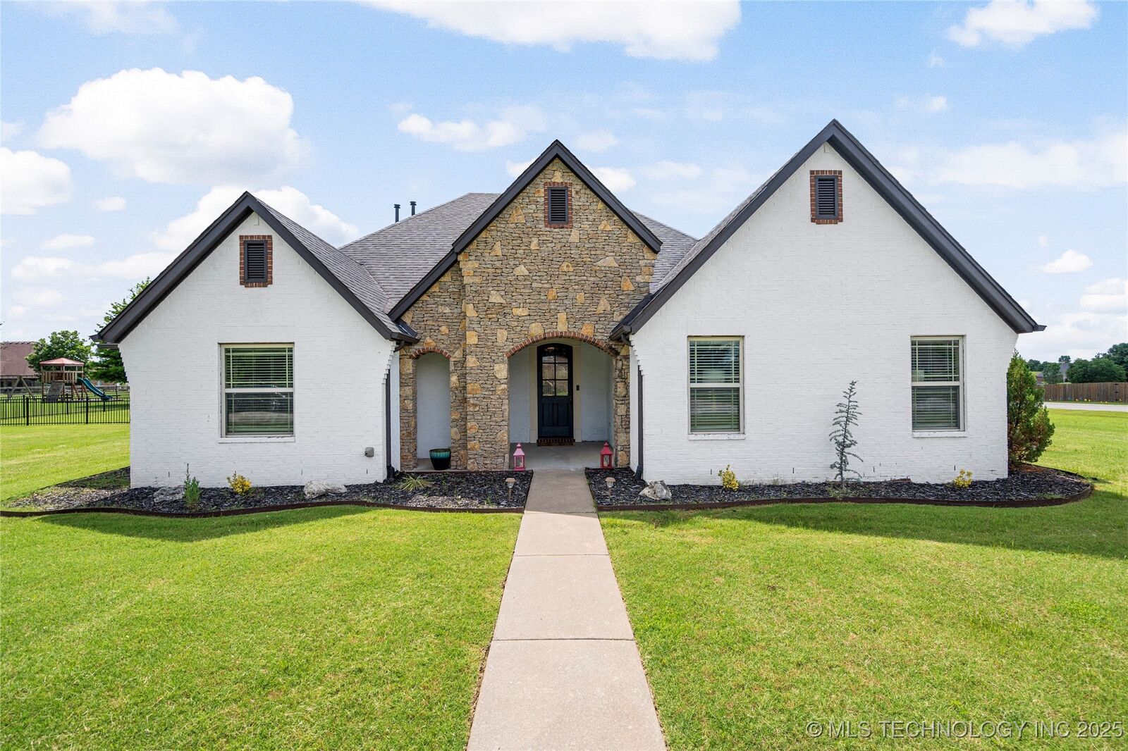 Property Photo:  7180 E 179th Street S  OK 74008 