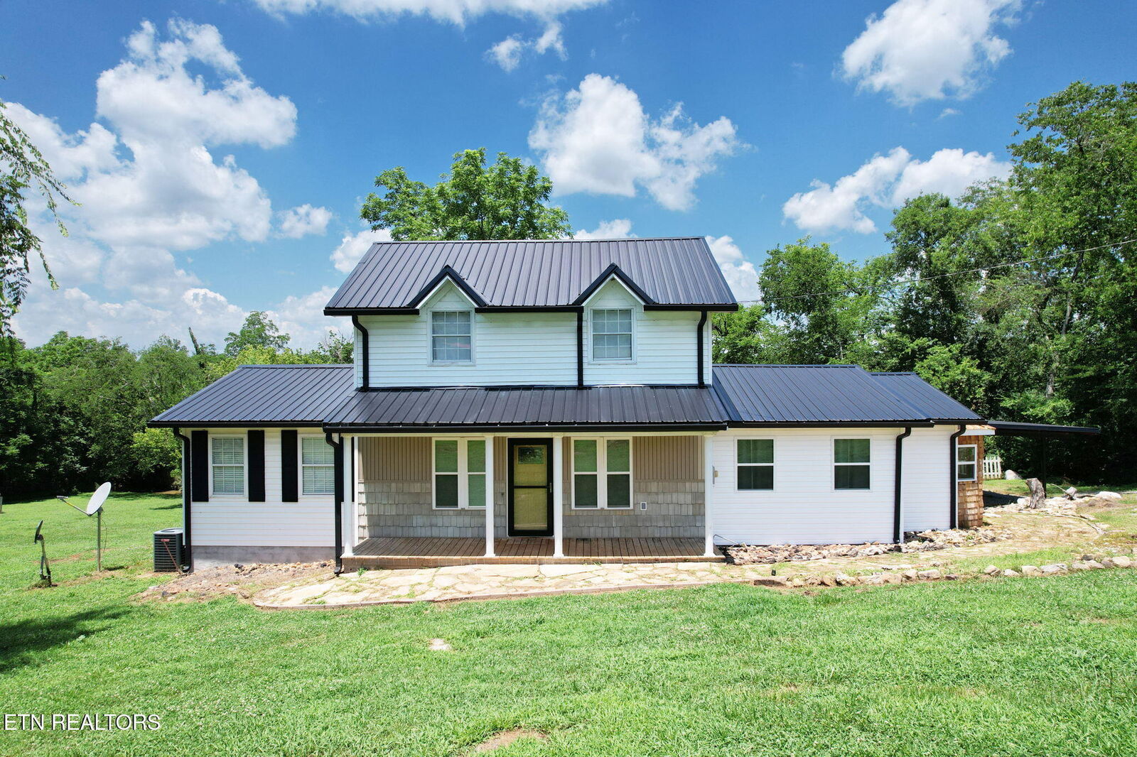 Property Photo:  370 County Road 116  TN 37303 