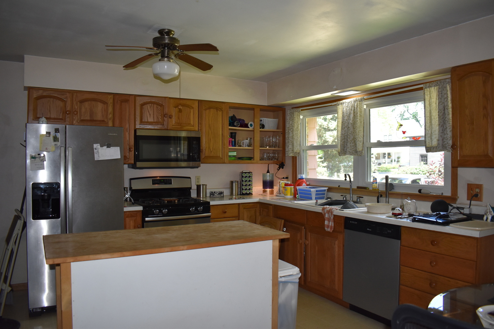 Property Photo: 151 South Avenue IL 60140