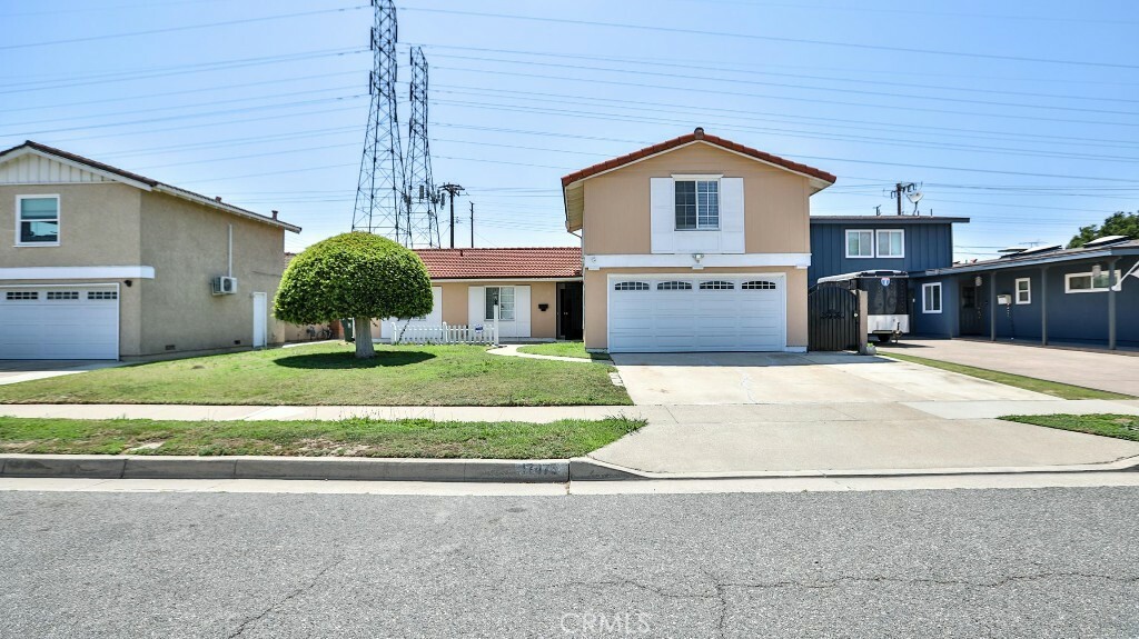 17475 Santa Lucia Street  Fountain Valley CA 92708 photo