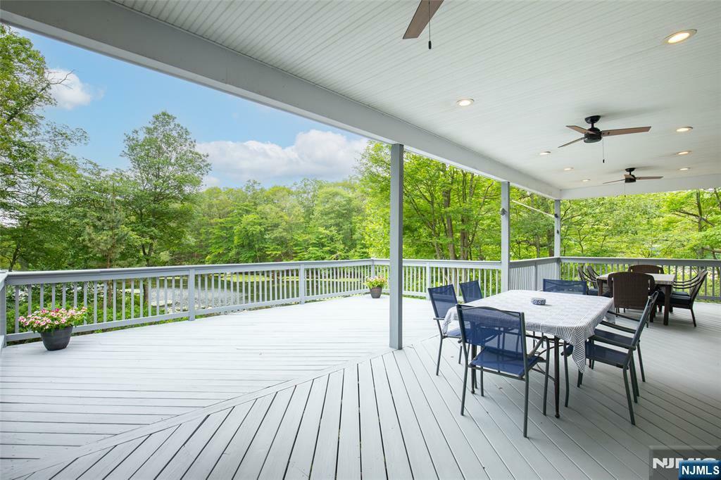 Property Photo:  161 Otterhole Road  NJ 07480 