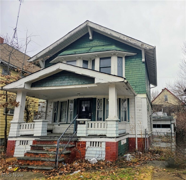 Property Photo: 678 E 118th Street OH 44108