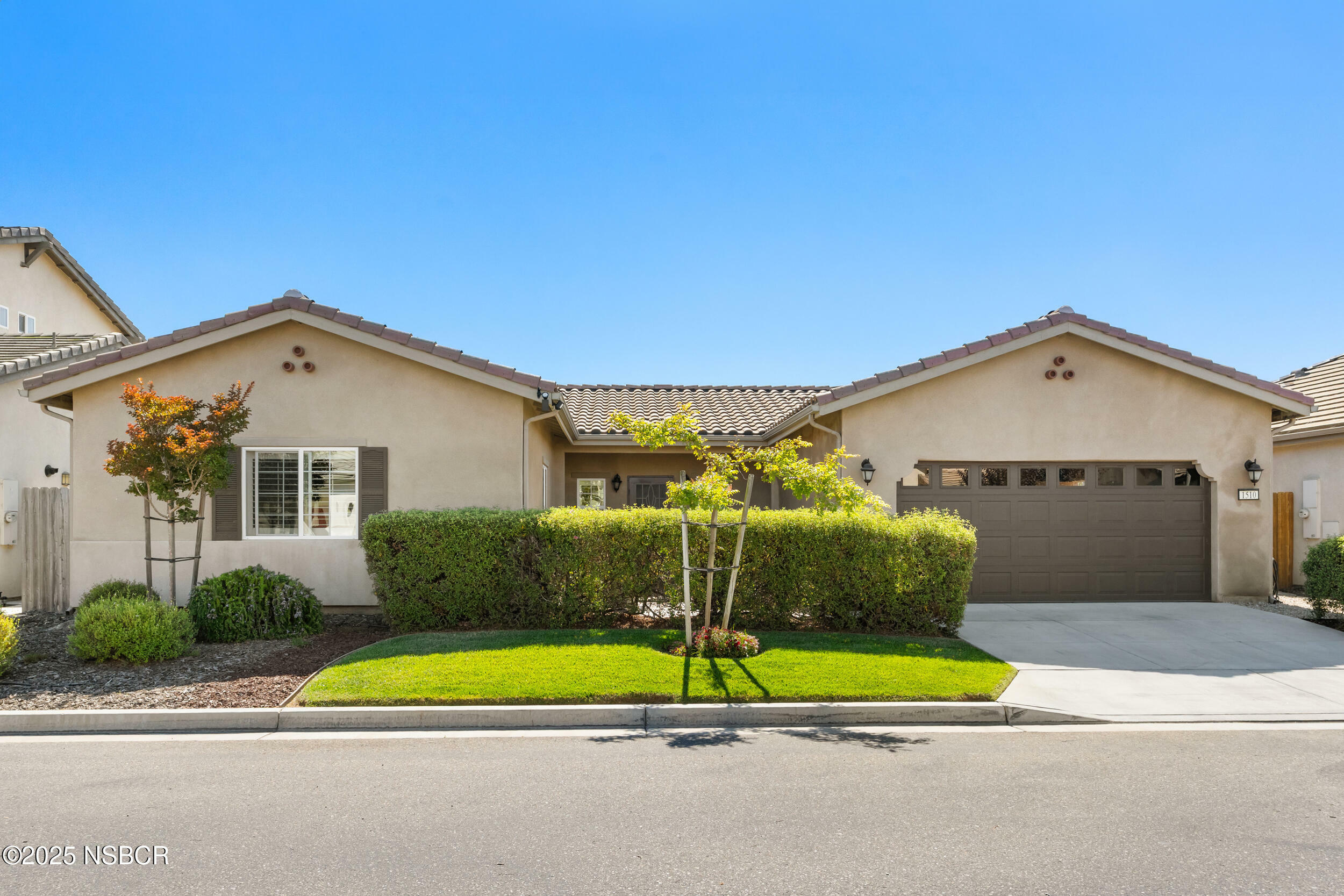 Property Photo: 1510 S Loyola Court CA 93458
