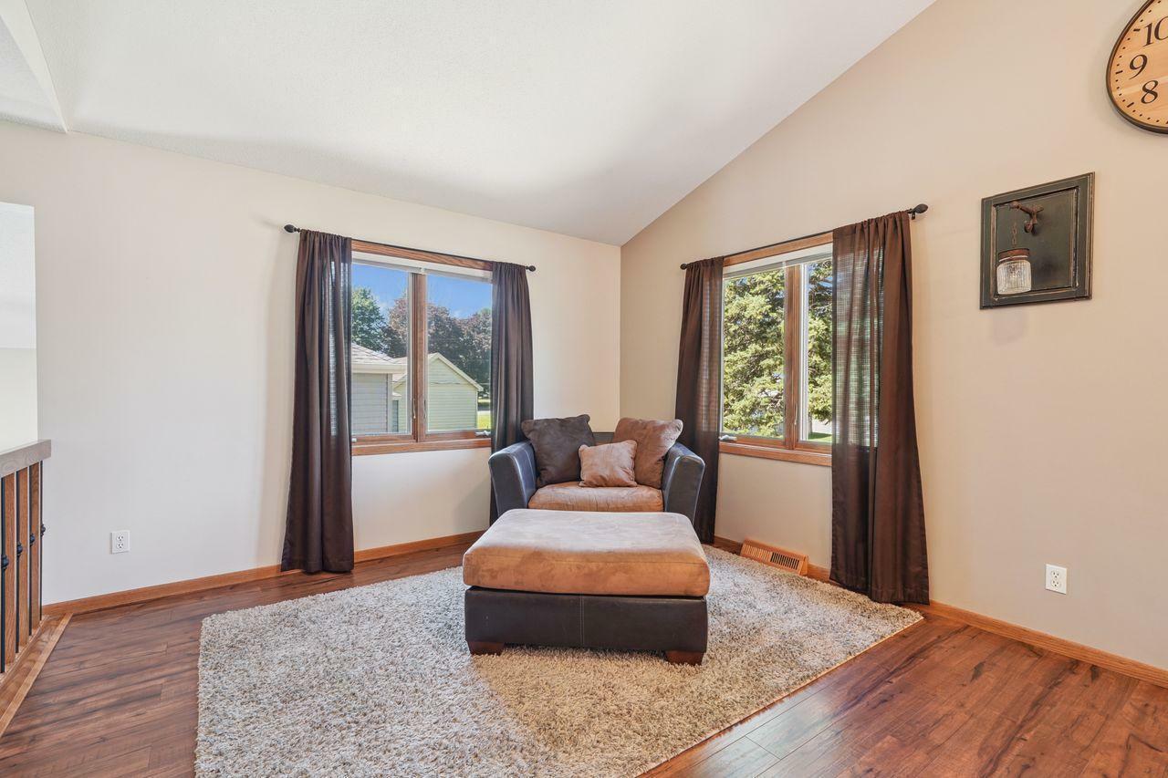 Property Photo: 330 2nd Street E MN 55342