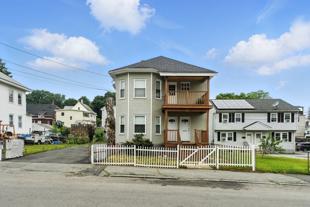 Property Photo: 439 Lowell St 1 MA 01841