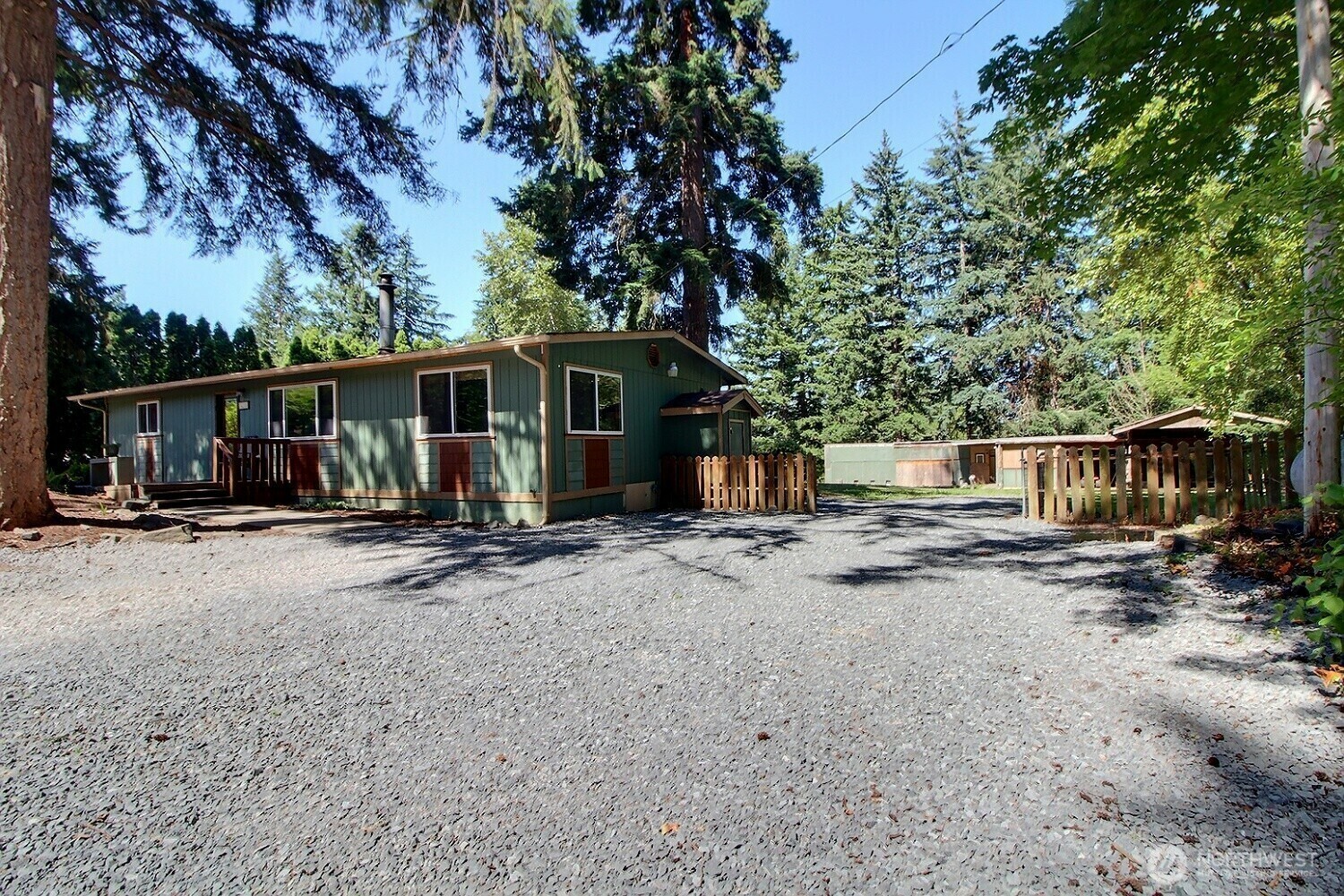 Property Photo: 36204 108th Avenue Ct E WA 98328