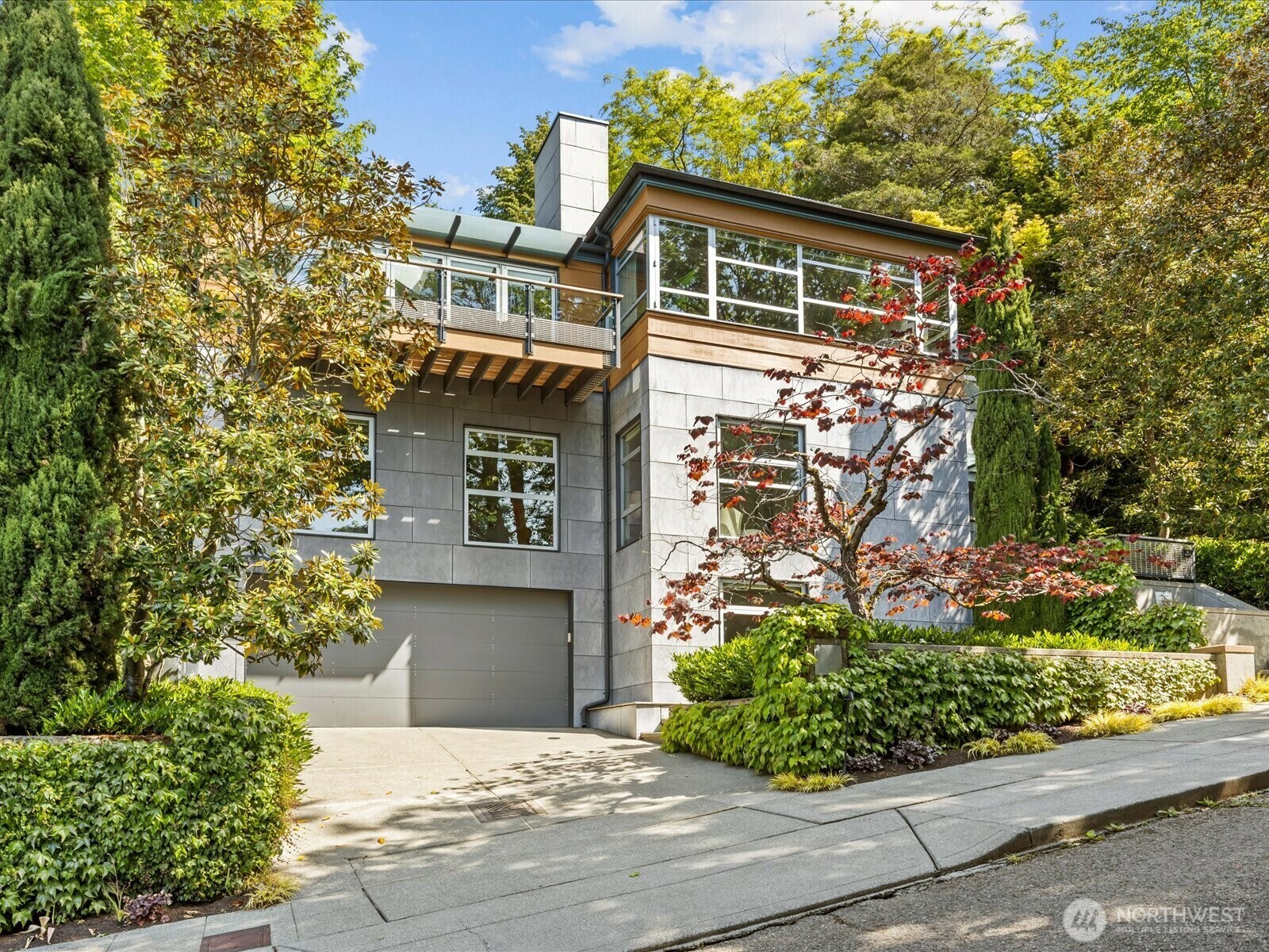 3332 E Ford Place  Seattle WA 98112 photo
