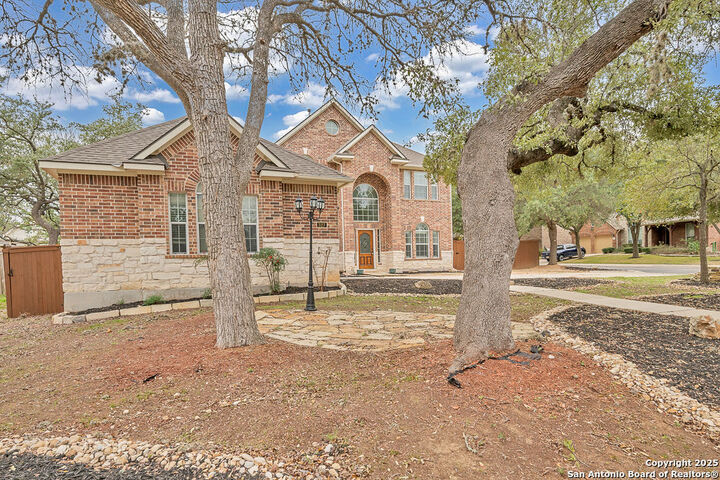 Property Photo: 327 Snowbell TX 78256