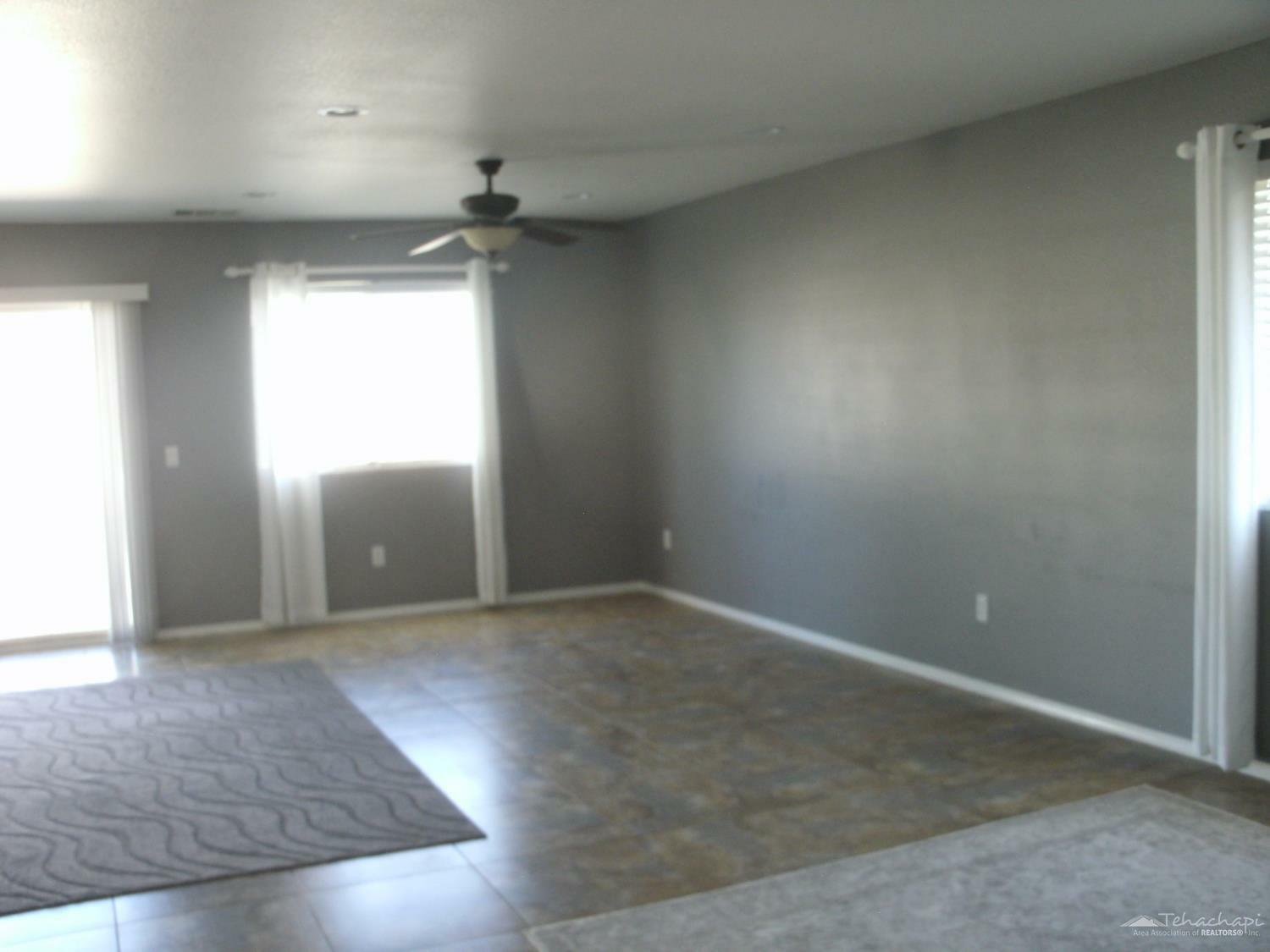 Property Photo: 1024 Canyon Drive CA 93561