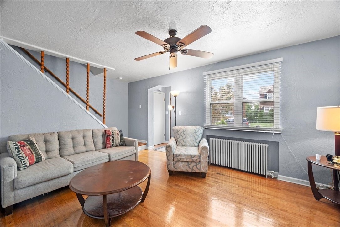 Property Photo: 603 Crysler St PA 15226