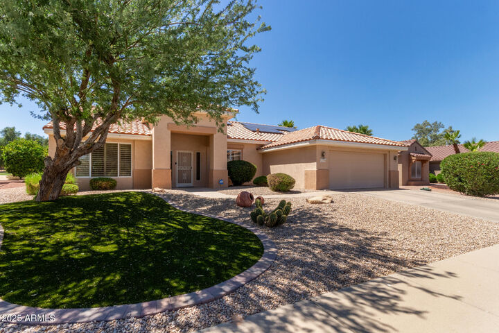 22514 N Sonora Lane  Sun City West AZ 85375 photo