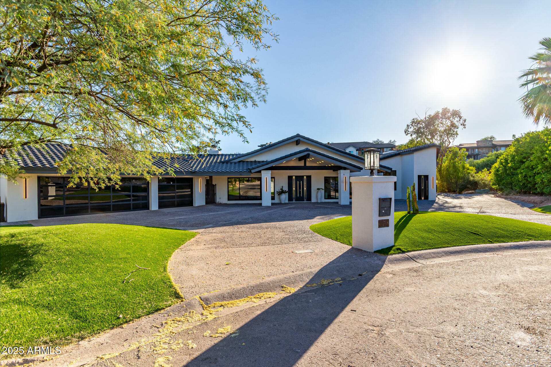 3301 E Rovey Avenue  Paradise Valley AZ 85253 photo