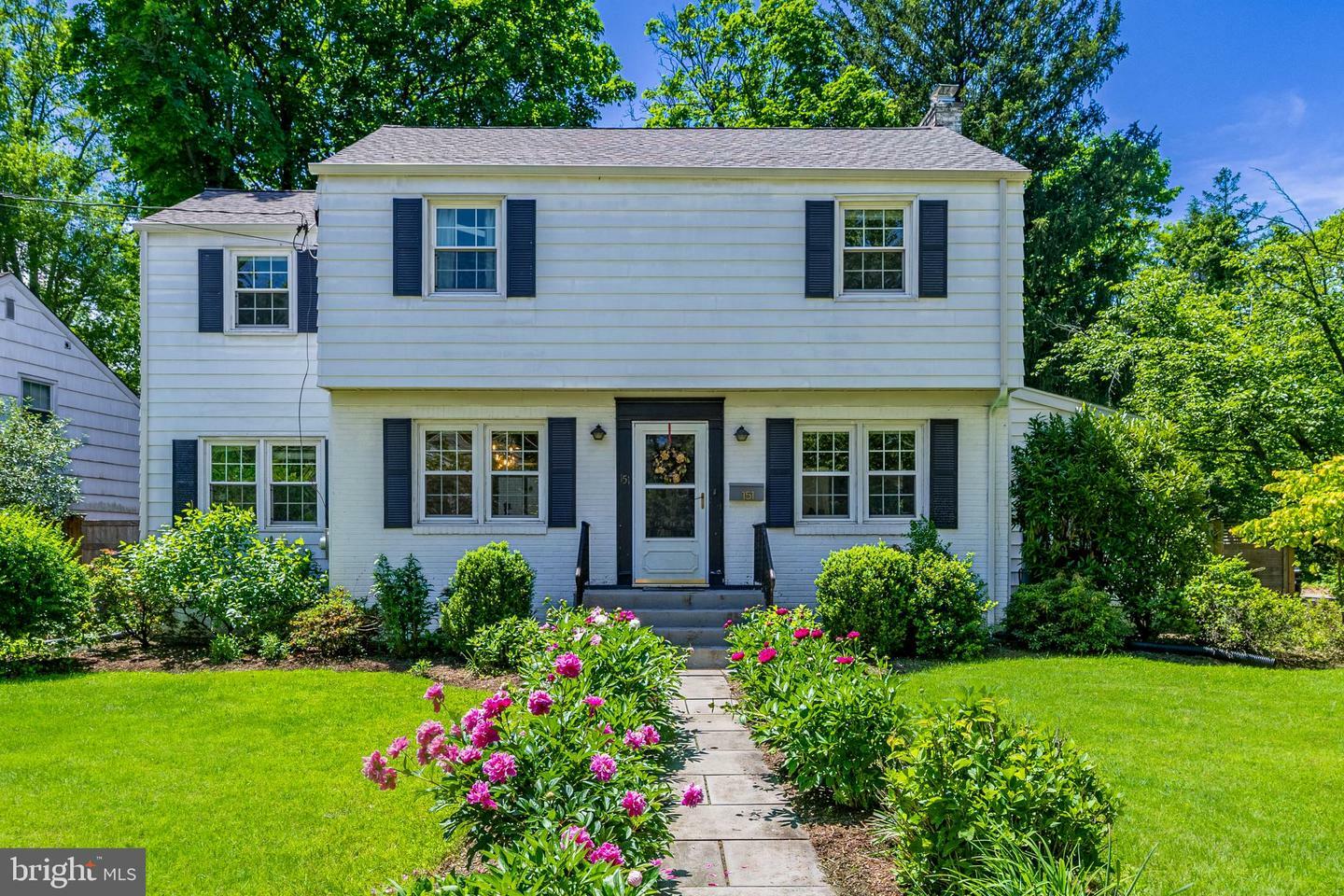151 Cedar Ln Lane  Princeton NJ 08540 photo