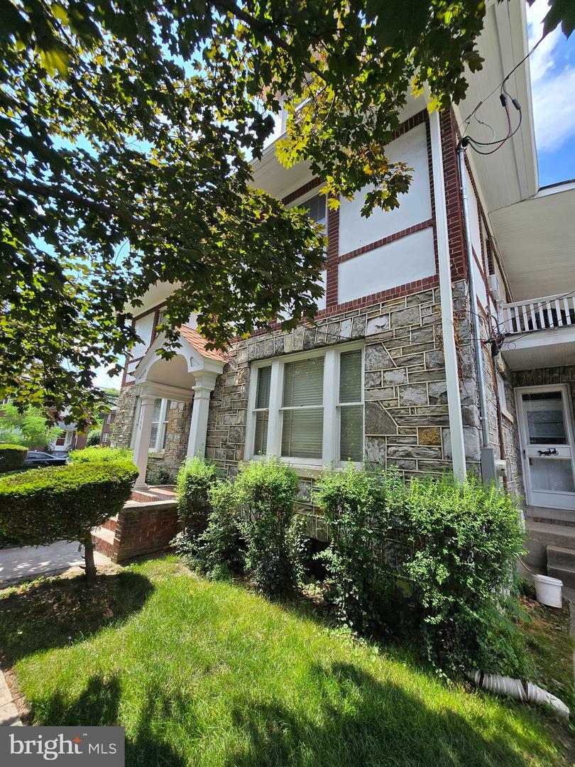 Property Photo: 701 N 16th Street PA 17103