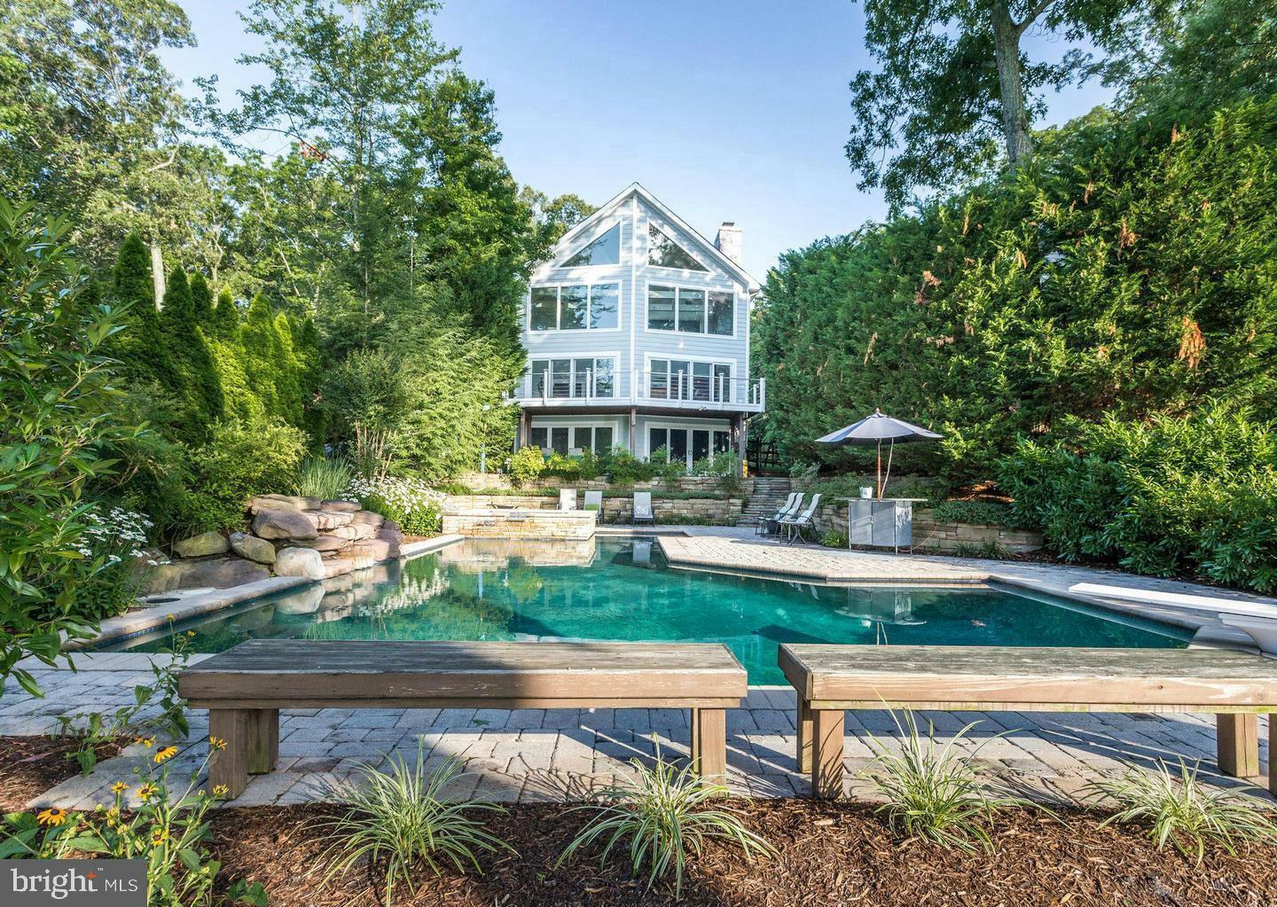 Property Photo: 325 Thomas Road MD 21146