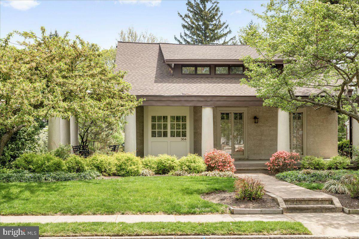 Property Photo: 364 W Court Street PA 18901