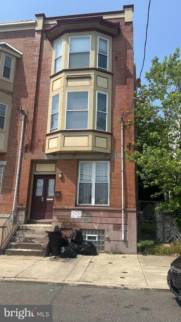 1531 W Norris Street  Philadelphia PA 19121 photo