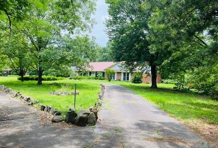 Property Photo: 686 Polk Road 38 AR 71945