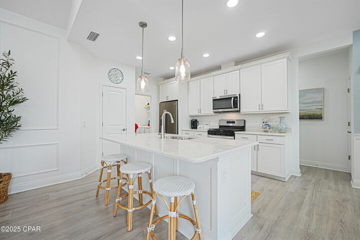 Property Photo:  8722 Pencil Thin Avenue  FL 32413 