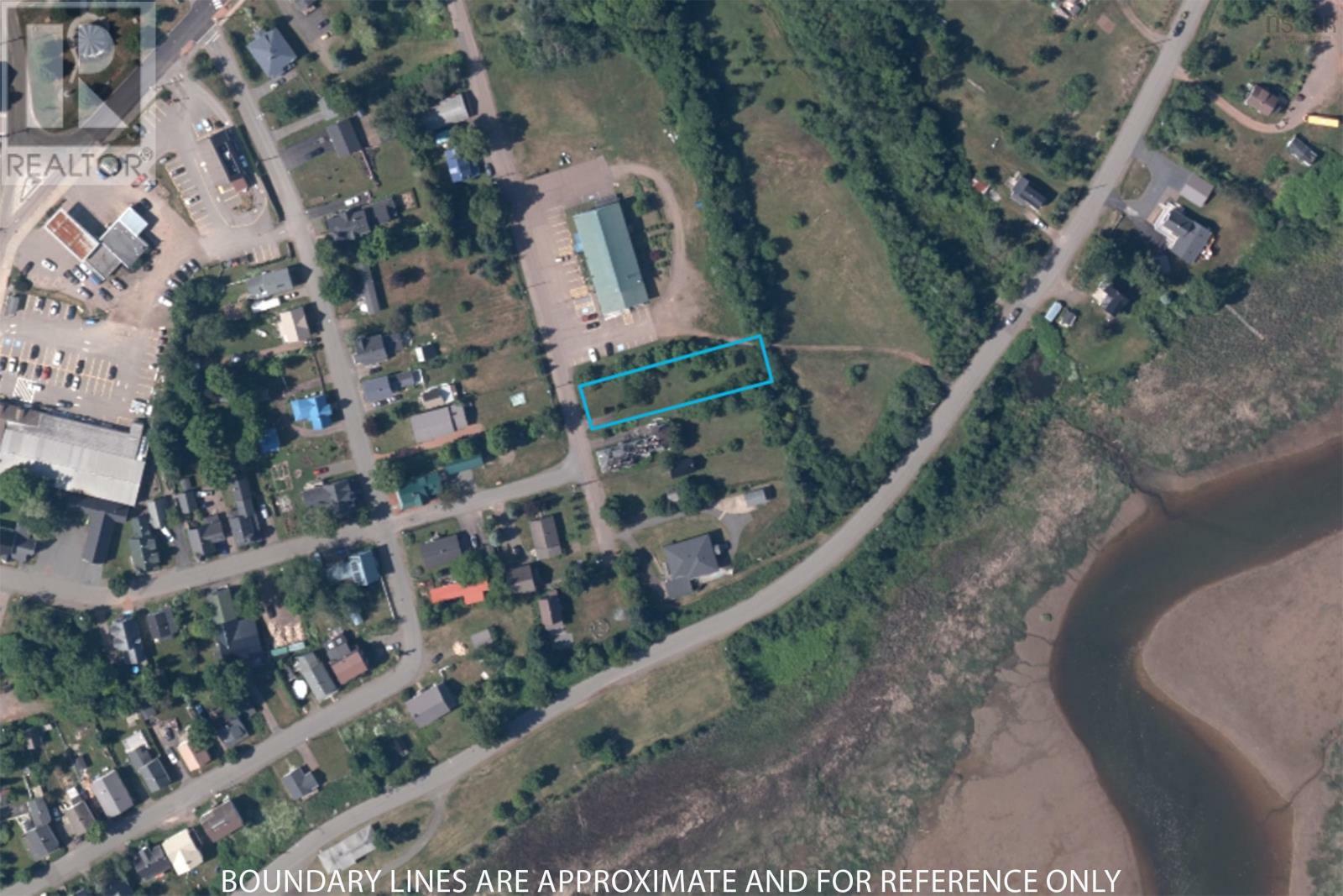 5 Moore Street  Parrsboro NS B0M 1S0 photo