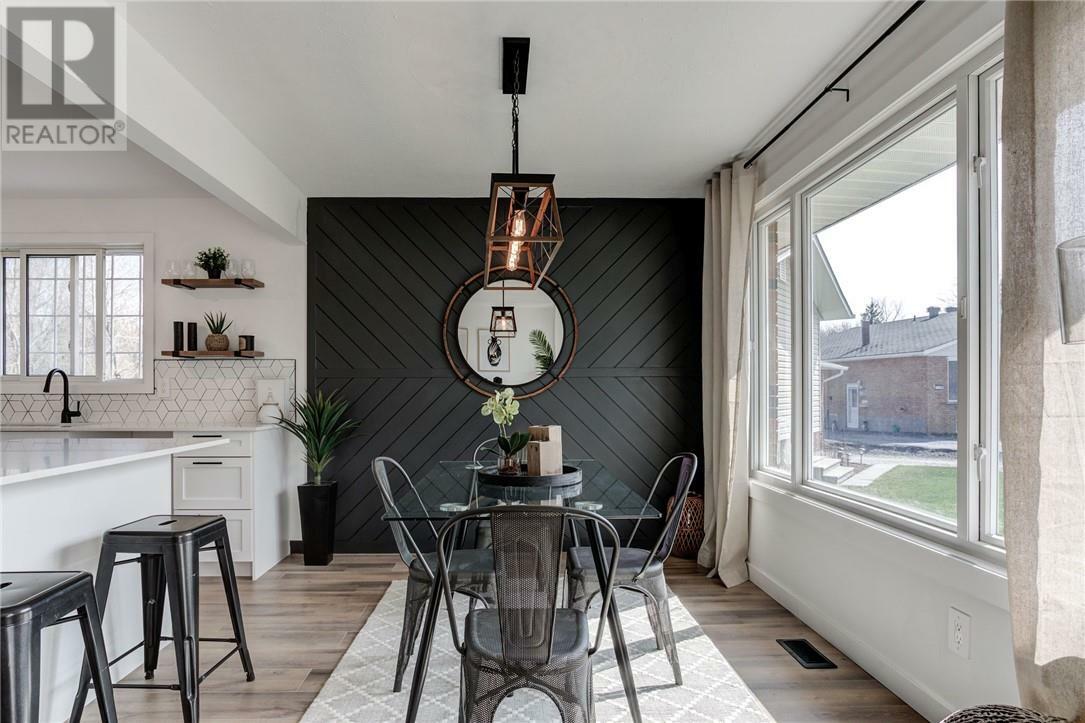 Property Photo: 1148 Prestige Place ON P3A 4W9