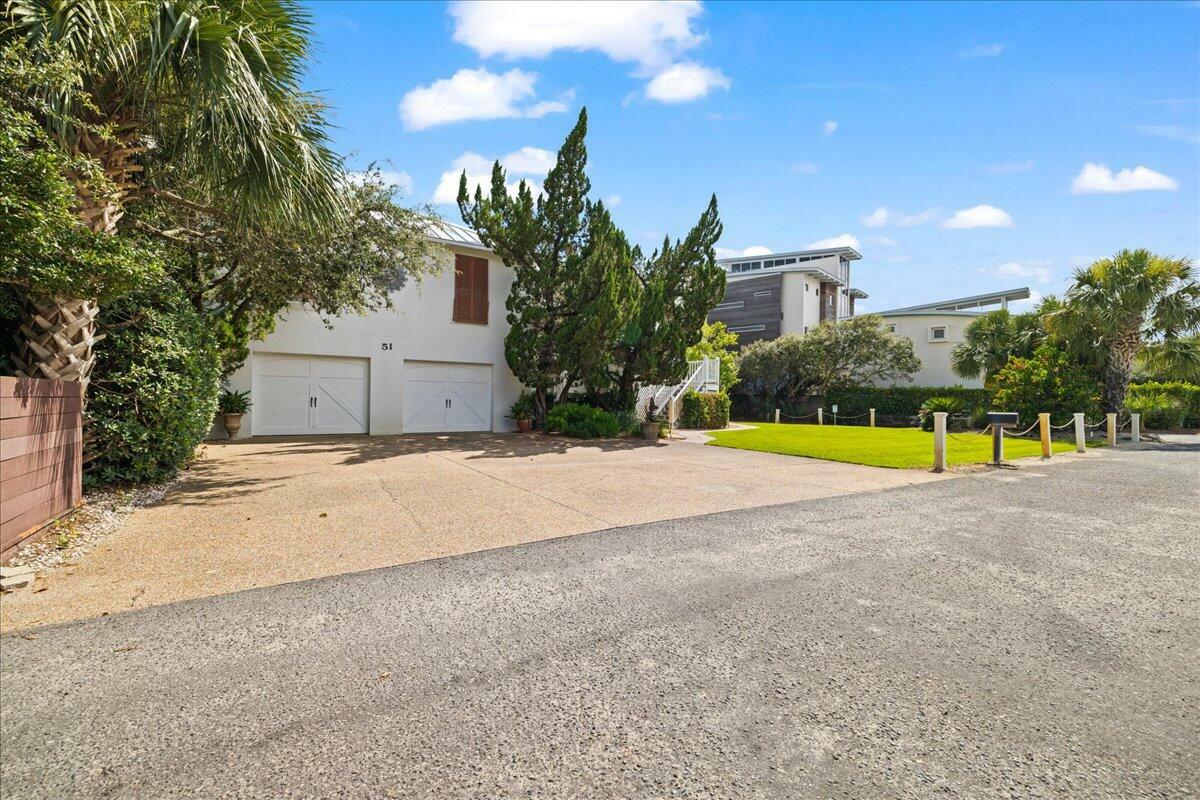 Property Photo: 51 S Andalusia Avenue FL 32459