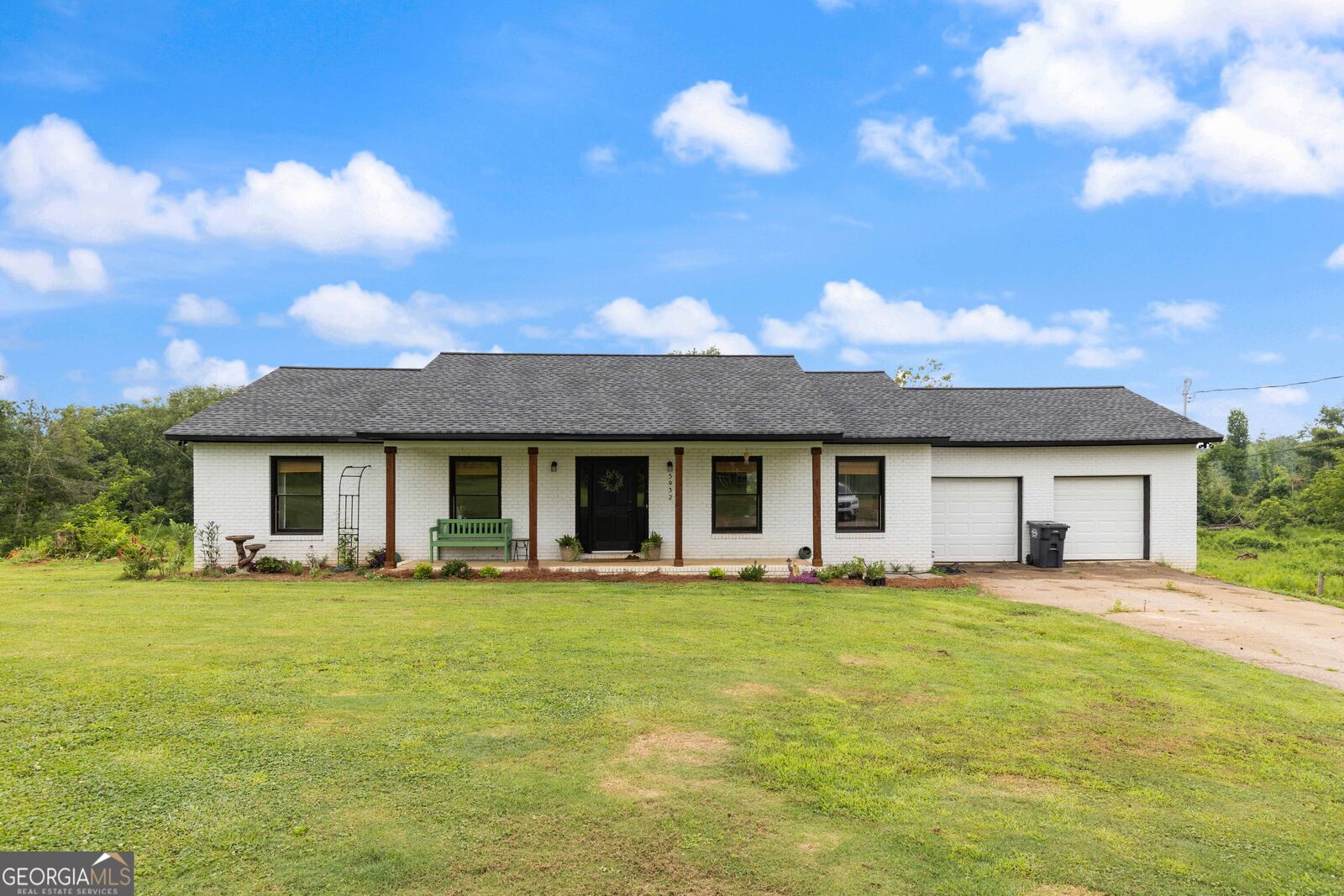 Property Photo: 5932 Whitesville Road GA 31833
